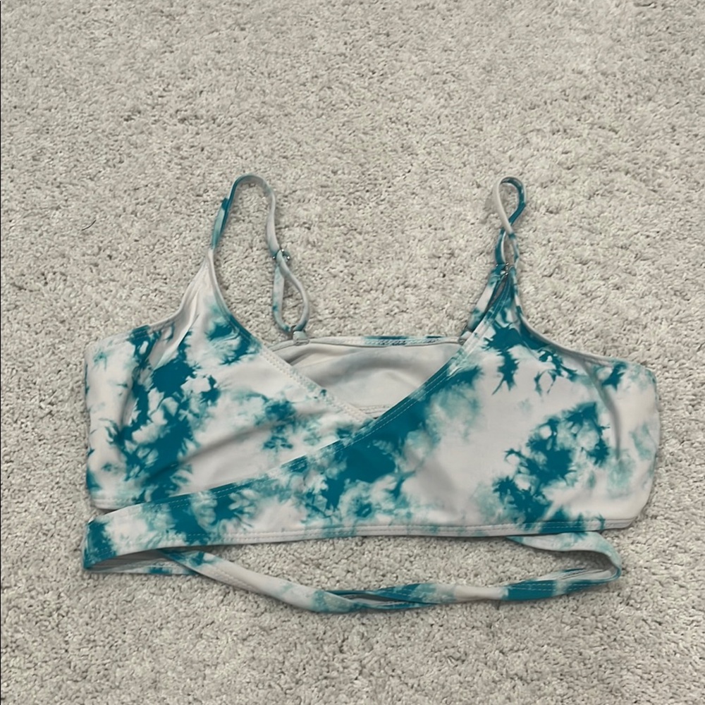 SHEIN Teal and White Tie-Dye Bikini Top